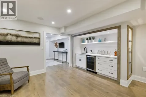 540 Weir Avenue Oakville ON L6L 4X4
