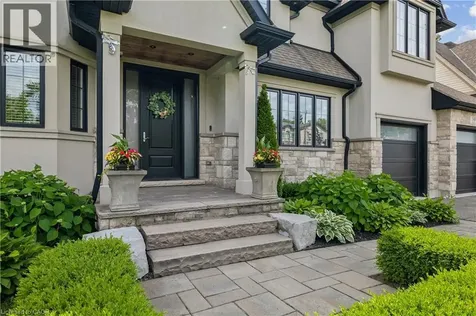 540 Weir Avenue Oakville ON L6L 4X4