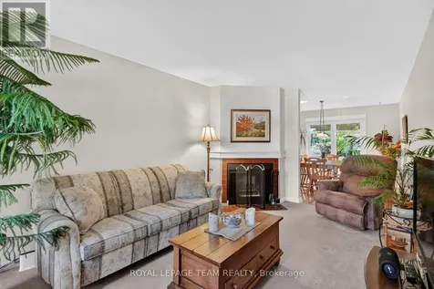 3 Haywood Crescent Ottawa ON K2L 2J3