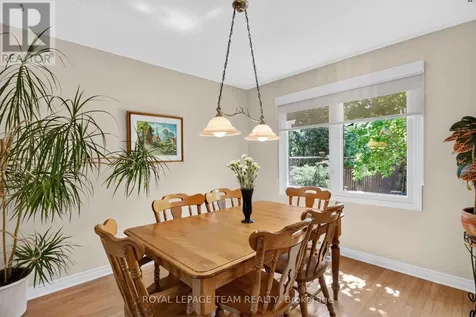 3 Haywood Crescent Ottawa ON K2L 2J3