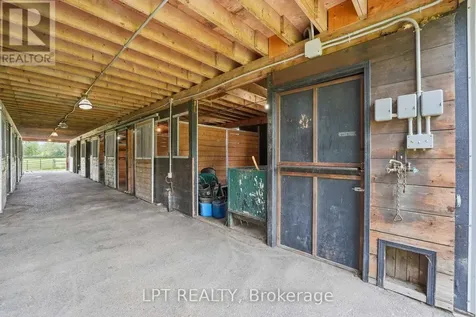 19700 Marsh Hill Road Scugog ON L9P 1R3