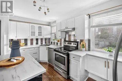 30 Willowmount Drive Toronto (clairlea-birchmount) ON M1L 1Y1