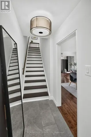 30 Willowmount Drive Toronto (clairlea-birchmount) ON M1L 1Y1