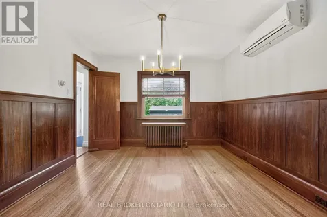 14 Mortimer Avenue Toronto (broadview North) ON M4K 1Z8
