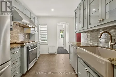 14 Mortimer Avenue Toronto (broadview North) ON M4K 1Z8