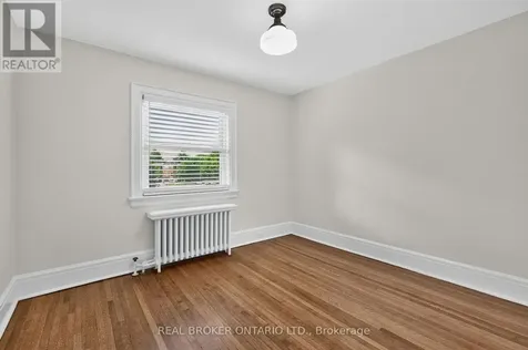 14 Mortimer Avenue Toronto (broadview North) ON M4K 1Z8