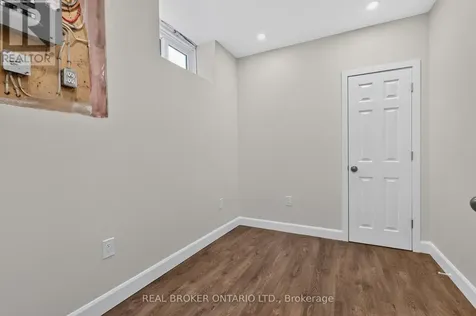 14 Mortimer Avenue Toronto (broadview North) ON M4K 1Z8