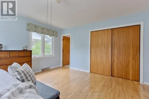 32 Foymount Road Bonnechere Valley ON K0J 1T0