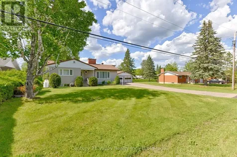 32 Foymount Road Bonnechere Valley ON K0J 1T0