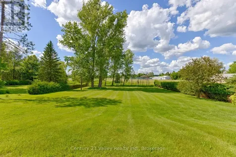 32 Foymount Road Bonnechere Valley ON K0J 1T0