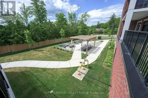 1975 Fountain Grass Drive London South (south B) ON N6K 0M3