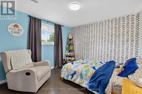 44 Hammond Street St. Thomas ON N5P 2B7