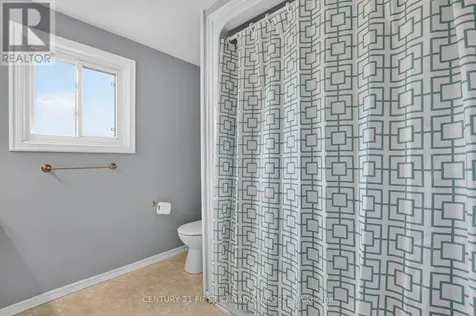 44 Hammond Street St. Thomas ON N5P 2B7