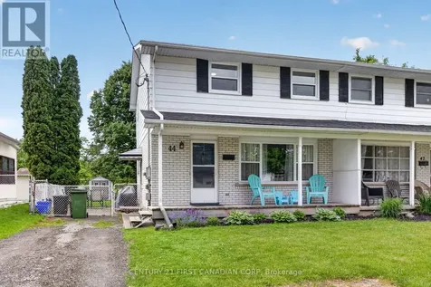 44 Hammond Street St. Thomas ON N5P 2B7