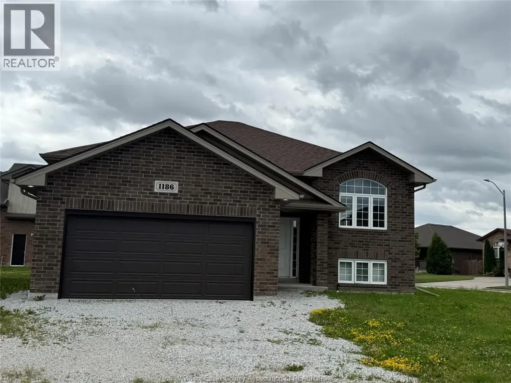 1186 Aspen Ridge Crescent Lakeshore ON N8L 0W3