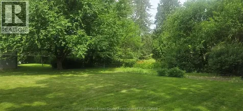 960 Scofield Avenue Windsor ON N9G 1L7