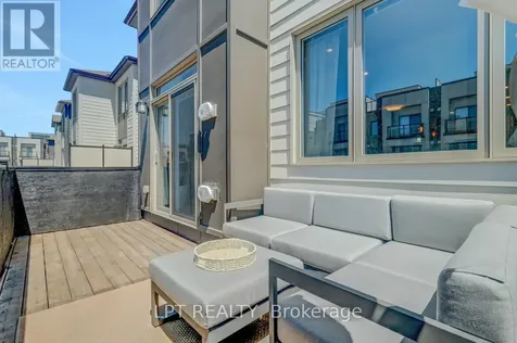 815 Kiniw Private Ottawa ON K1K 4Z4