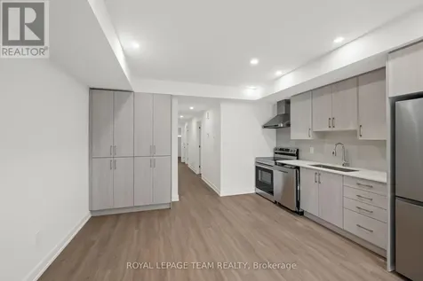 998 Hollington Street Ottawa ON K1Z 6K6