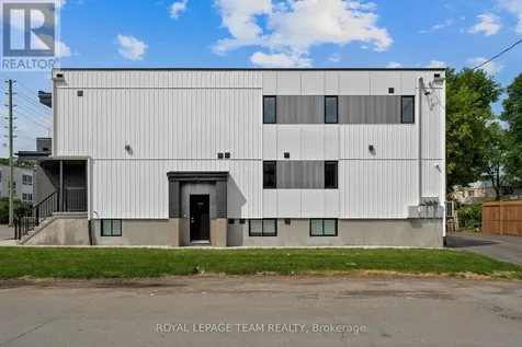 998 Hollington Street Ottawa ON K1Z 6K6