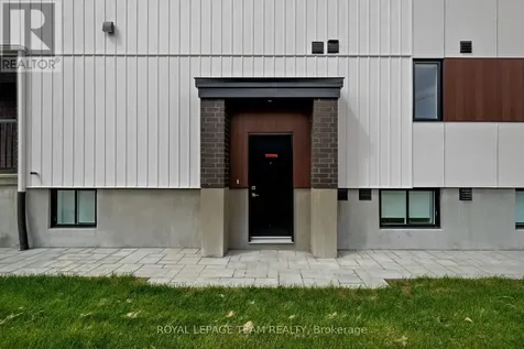 998 Hollington Street Ottawa ON K1Z 6K6