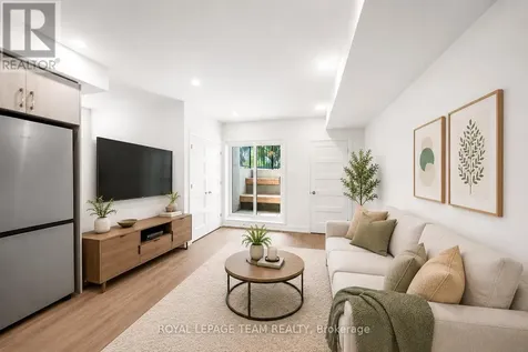 998 Hollington Street Ottawa ON K1Z 6K6