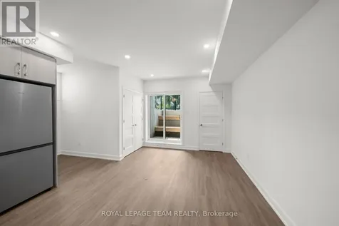 998 Hollington Street Ottawa ON K1Z 6K6