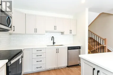 75 Whitcomb Crescent Smiths Falls ON K7A 0C1