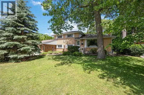 870 Mckay Avenue Sarnia ON N7V 3V4