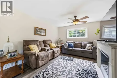 870 Mckay Avenue Sarnia ON N7V 3V4