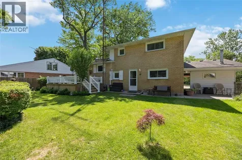 870 Mckay Avenue Sarnia ON N7V 3V4