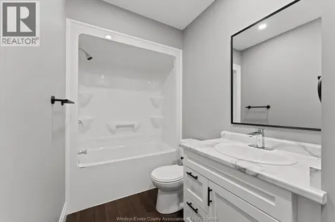 1147 Hickory Windsor ON N8Y 3S4