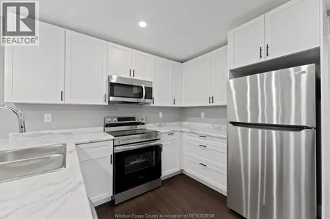 1147 Hickory Windsor ON N8Y 3S4