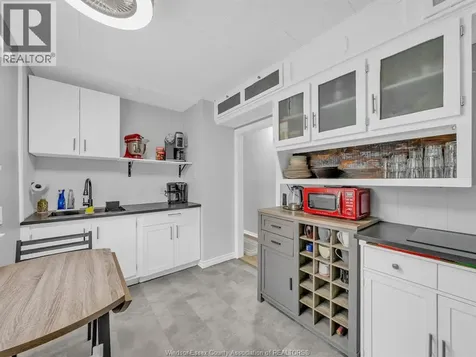 1308 Rossini Windsor ON N8Y 2Z5