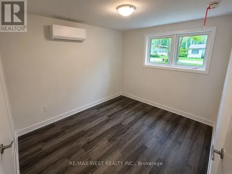 91 30th Street North Wasaga Beach ON L9Z 2C8