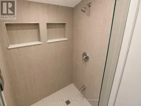91 30th Street North Wasaga Beach ON L9Z 2C8