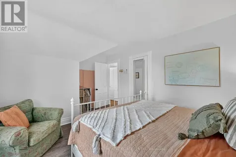 69 Beech Street Collingwood ON L9Y 2T1