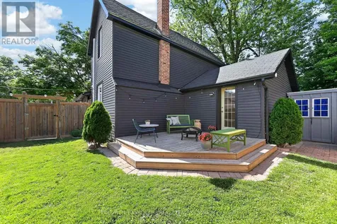 69 Beech Street Collingwood ON L9Y 2T1