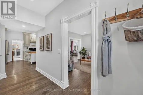 69 Beech Street Collingwood ON L9Y 2T1