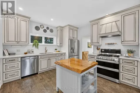 69 Beech Street Collingwood ON L9Y 2T1