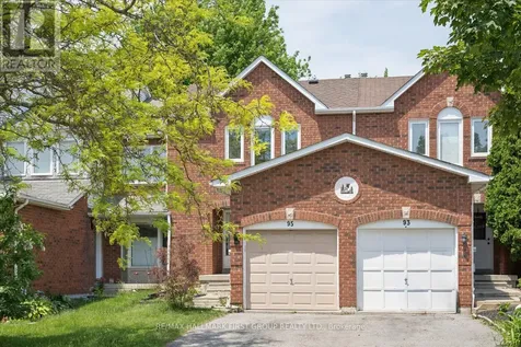95 Vail Meadows Crescent Clarington (bowmanville) ON L1C 4T3