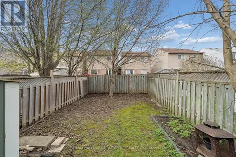 95 Vail Meadows Crescent Clarington (bowmanville) ON L1C 4T3