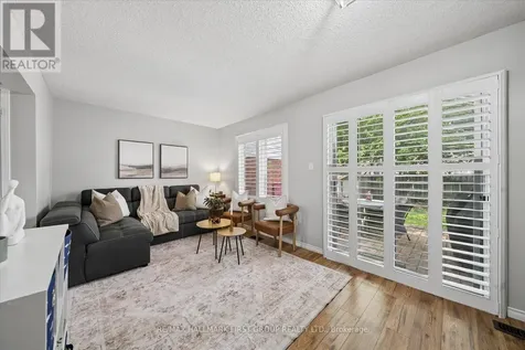 95 Vail Meadows Crescent Clarington (bowmanville) ON L1C 4T3