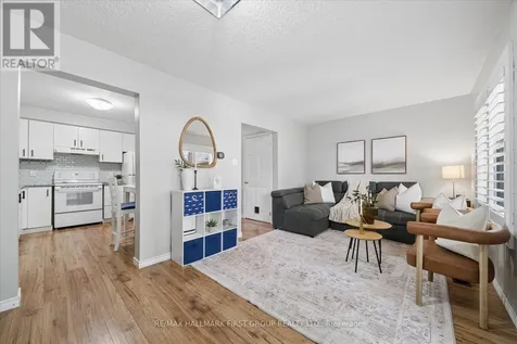 95 Vail Meadows Crescent Clarington (bowmanville) ON L1C 4T3