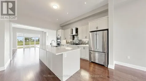 2 Cryderman Lane Clarington (bowmanville) ON L1C 1Z8