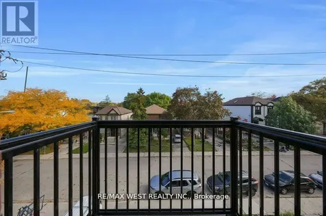 502 Atlas Avenue Toronto (oakwood Village) ON M6C 3R3