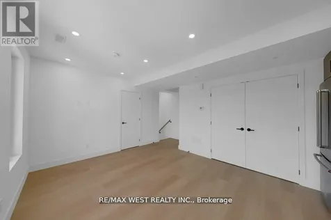 502 Atlas Avenue Toronto (oakwood Village) ON M6C 3R3