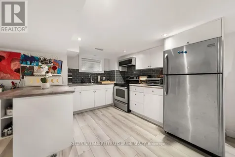 8 Cloverlawn Avenue Toronto (oakwood Village) ON M6E 1H3