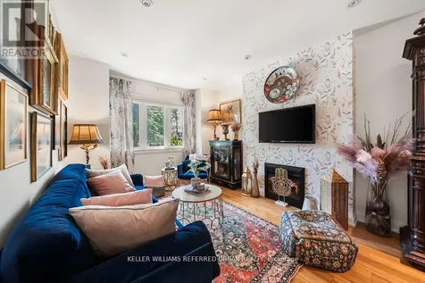 8 Cloverlawn Avenue Toronto (oakwood Village) ON M6E 1H3
