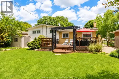 3939 Longfellow Windsor ON N9G 2B4