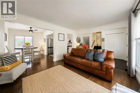 3939 Longfellow Windsor ON N9G 2B4